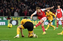 欧冠焦点战：比利亚雷亚尔对阵热刺，本土球员对决新锐阵容